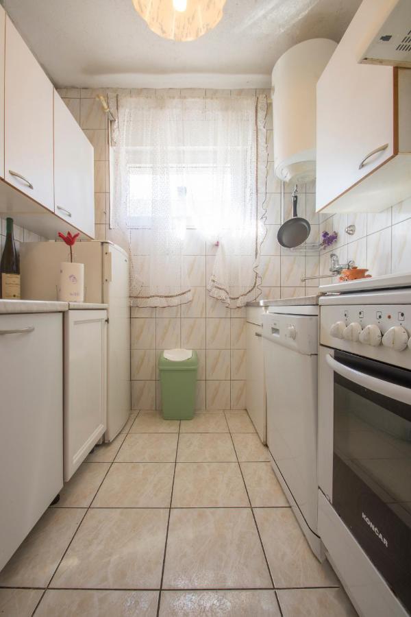 Apartman Studio Nena Crikvenica Eksteriør bilde